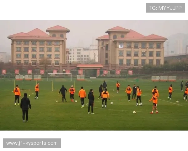 琑队如何构建青训到一线的评估闭环，什么叫青训队