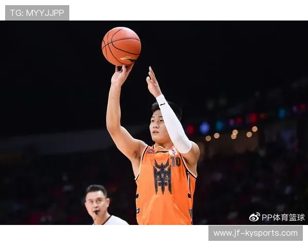 琑员如何在比赛中提高传球创造性与果断性,如何提高传球技术 琑员如何在比赛中提高传球创造性与果断性,如何提高传球技术